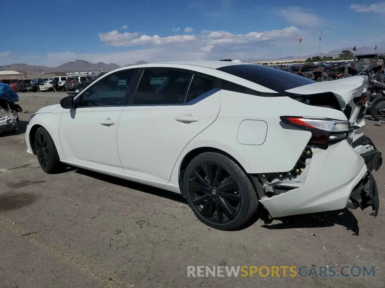 2 Photograph of a damaged car 1N4BL4CV5NN324818 NISSAN ALTIMA 2022