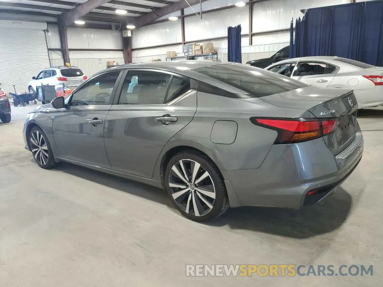 2 Photograph of a damaged car 1N4BL4CV5NN325595 NISSAN ALTIMA 2022