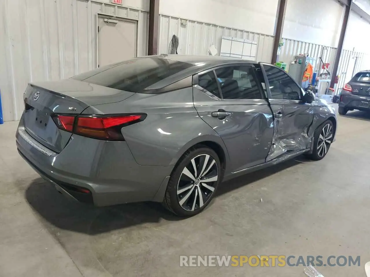 3 Photograph of a damaged car 1N4BL4CV5NN325595 NISSAN ALTIMA 2022