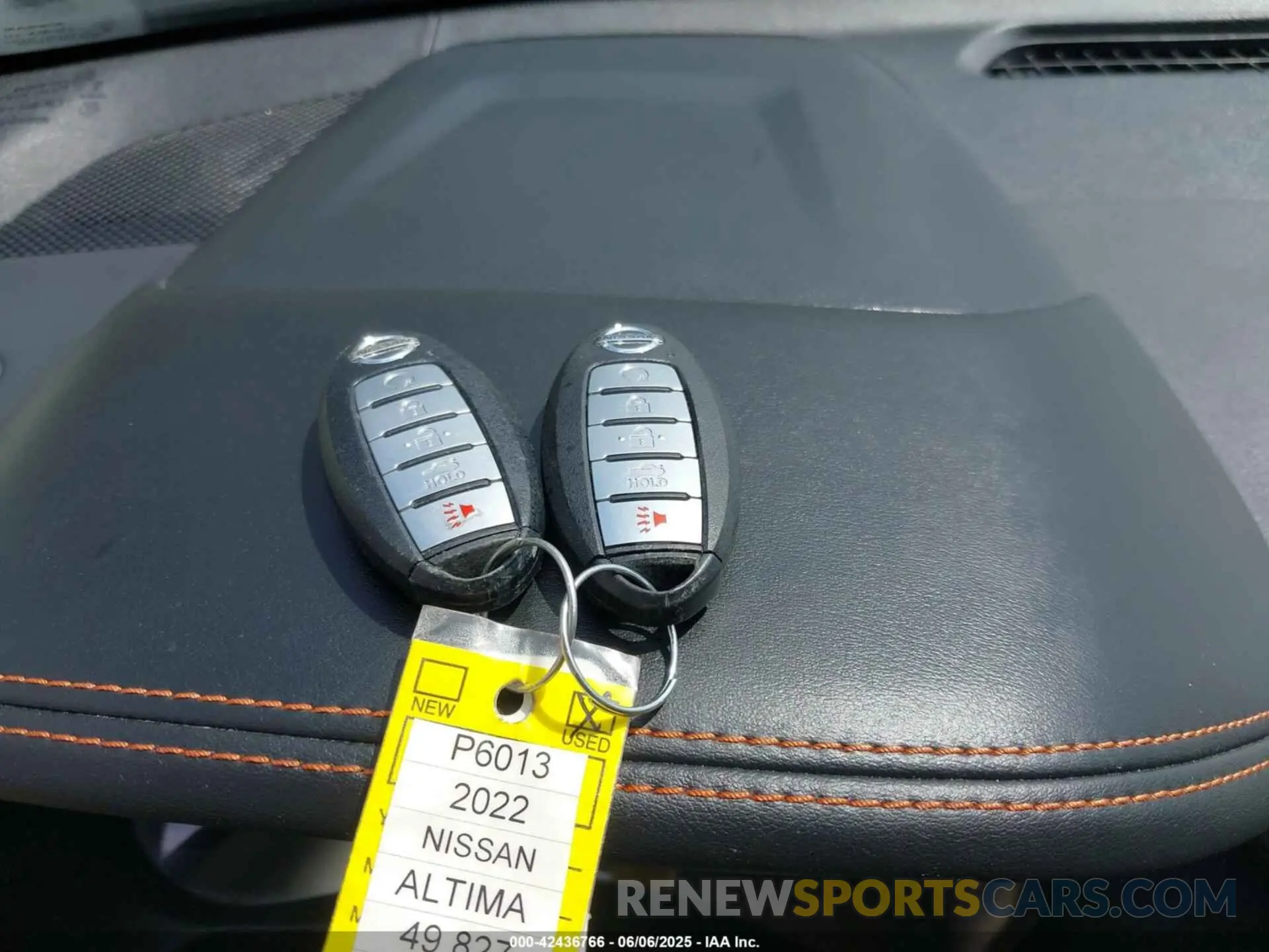 11 Photograph of a damaged car 1N4BL4CV5NN331185 NISSAN ALTIMA 2022