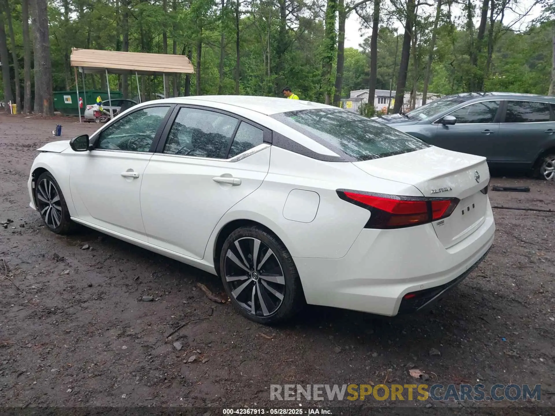 3 Photograph of a damaged car 1N4BL4CV5NN357253 NISSAN ALTIMA 2022