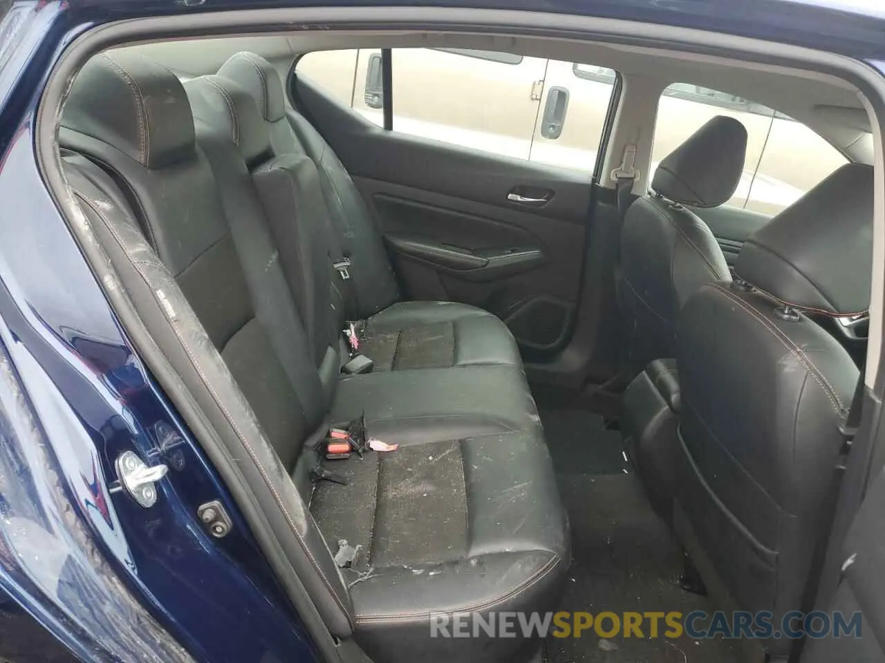 10 Photograph of a damaged car 1N4BL4CV5NN382928 NISSAN ALTIMA 2022