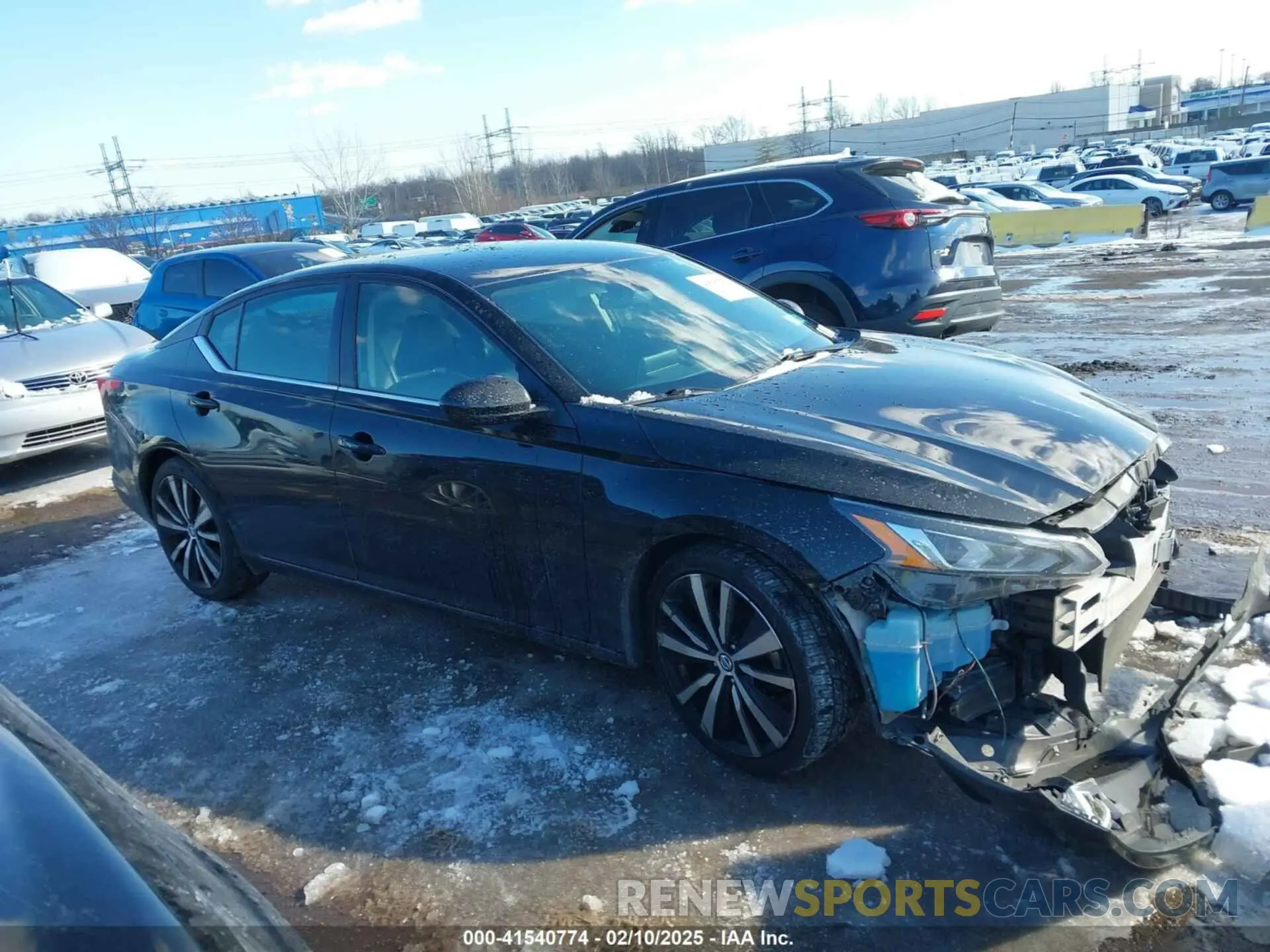 13 Photograph of a damaged car 1N4BL4CV6NN303850 NISSAN ALTIMA 2022