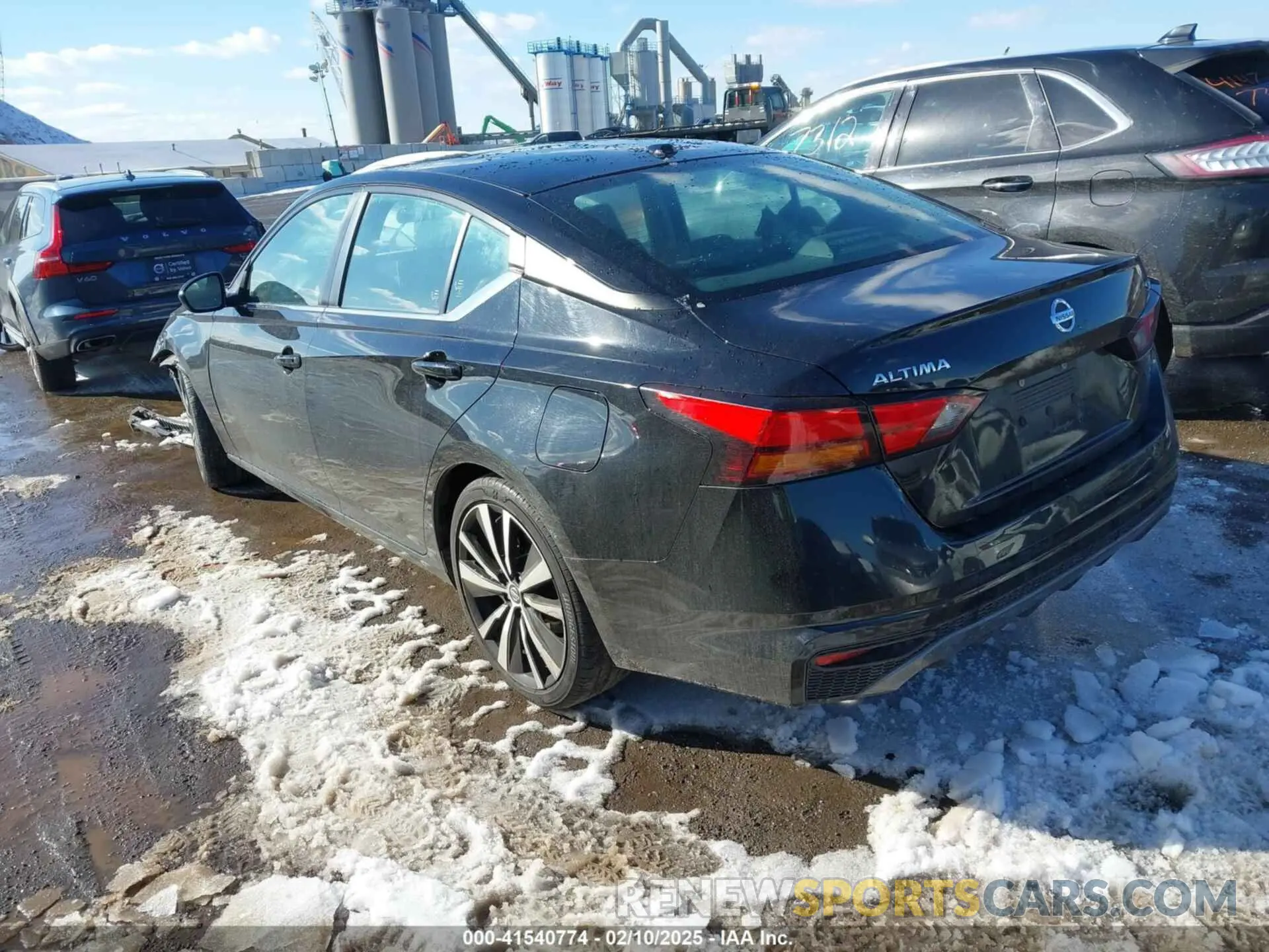 3 Photograph of a damaged car 1N4BL4CV6NN303850 NISSAN ALTIMA 2022