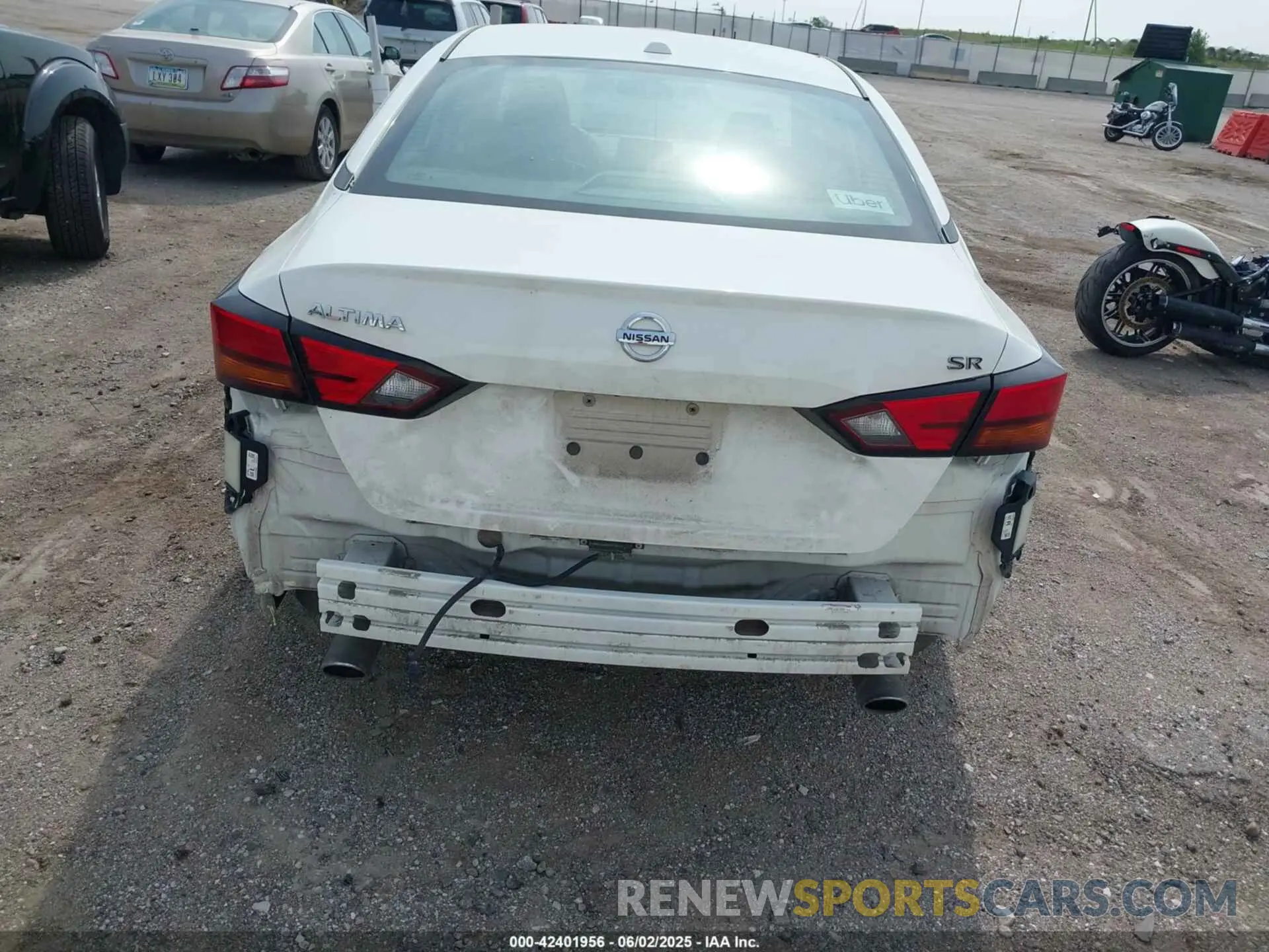 6 Photograph of a damaged car 1N4BL4CV6NN311611 NISSAN ALTIMA 2022