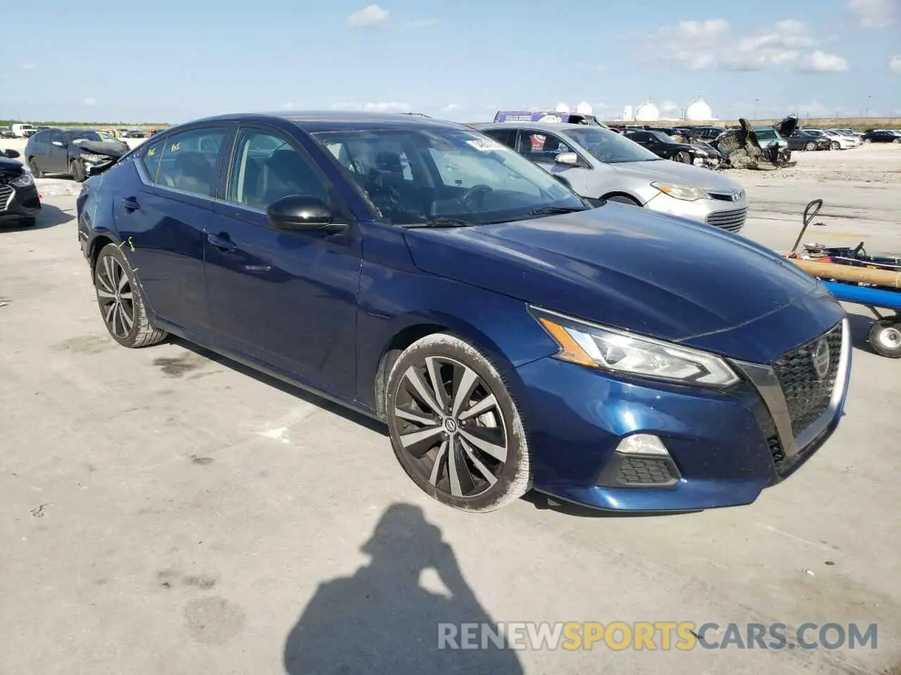 4 Photograph of a damaged car 1N4BL4CV6NN316338 NISSAN ALTIMA 2022