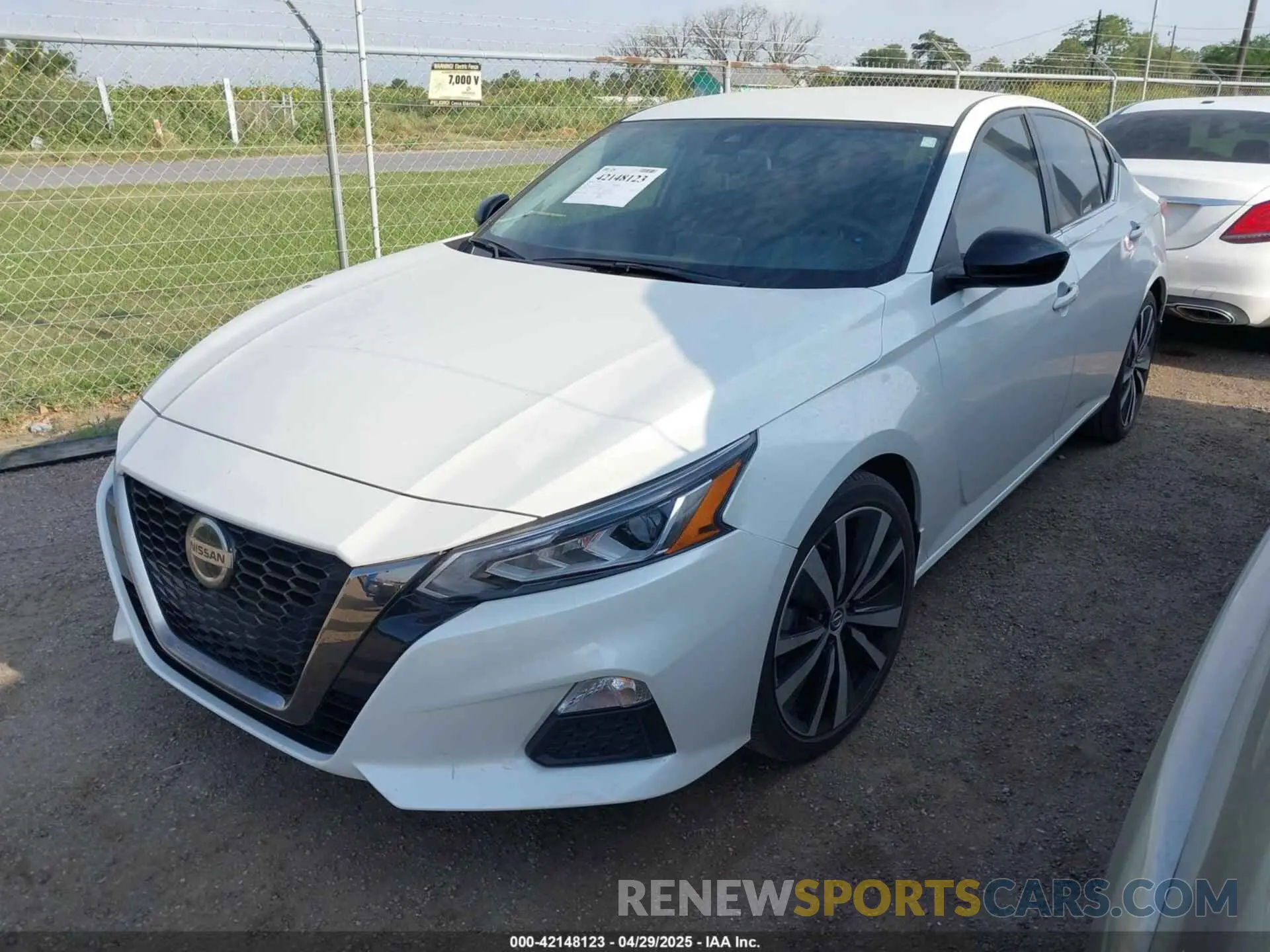 2 Photograph of a damaged car 1N4BL4CV6NN339487 NISSAN ALTIMA 2022