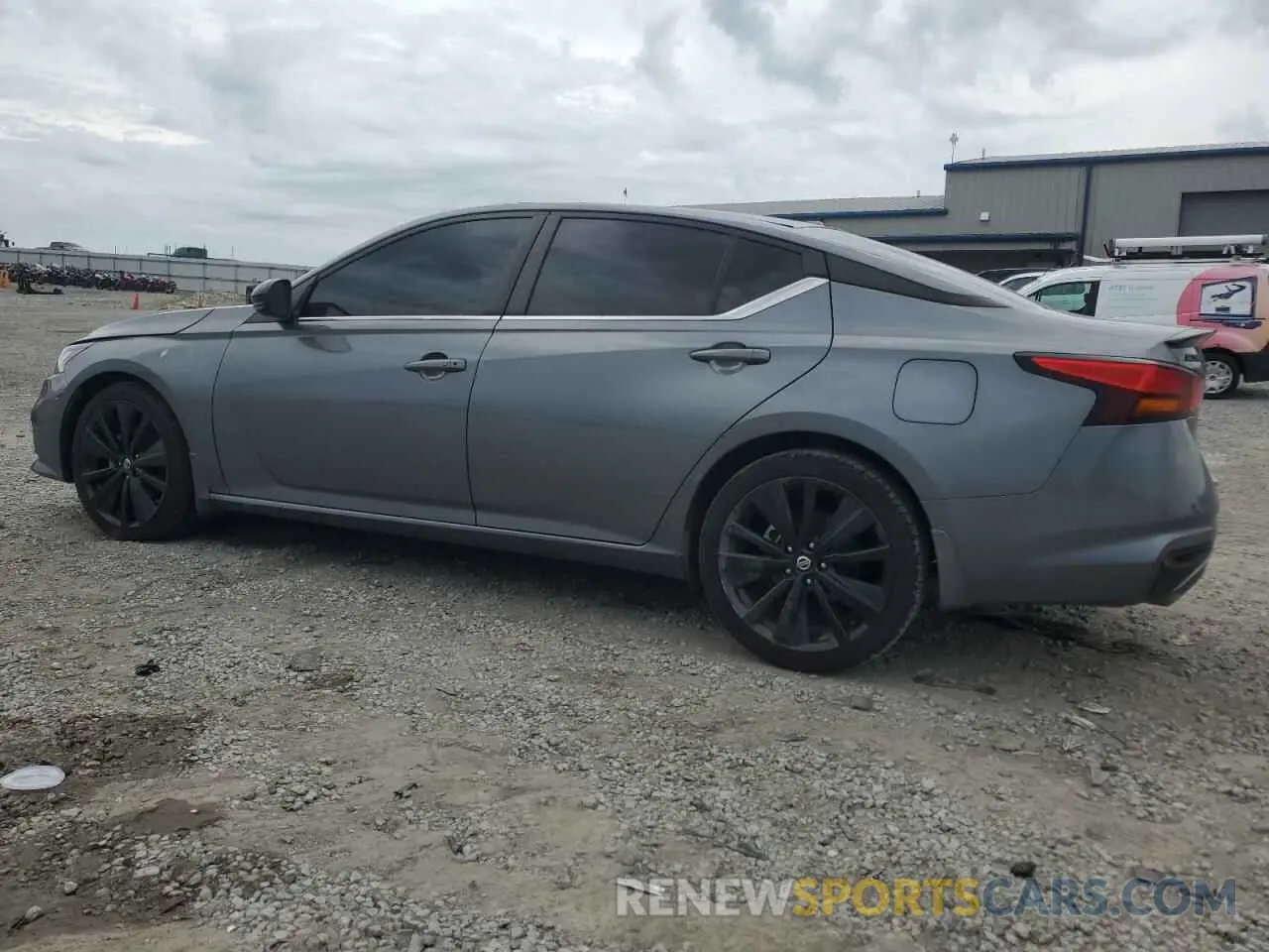 2 Photograph of a damaged car 1N4BL4CV6NN368150 NISSAN ALTIMA 2022