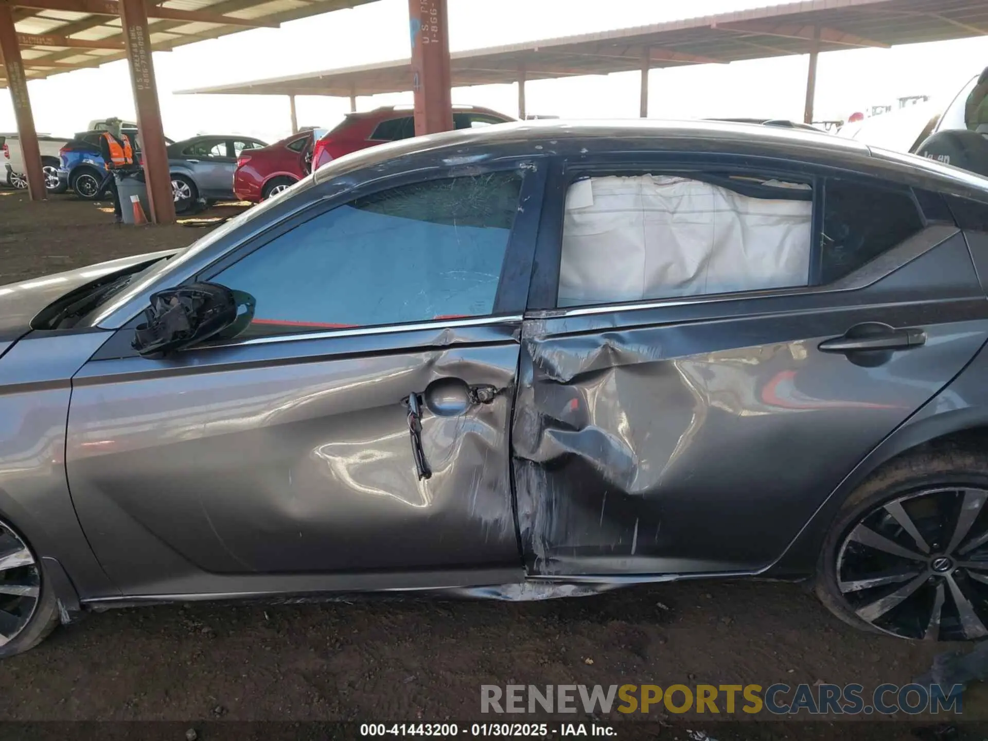 14 Photograph of a damaged car 1N4BL4CV6NN370724 NISSAN ALTIMA 2022