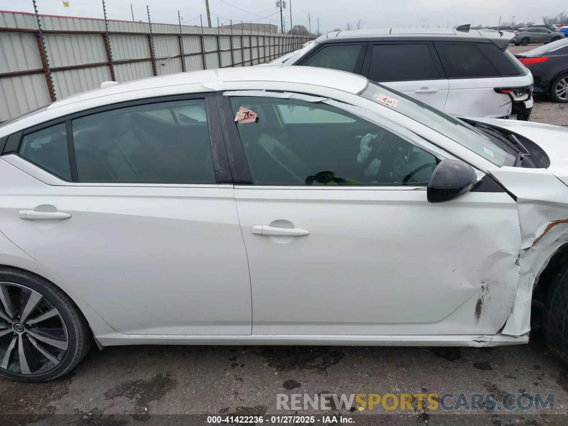 12 Photograph of a damaged car 1N4BL4CV6NN392108 NISSAN ALTIMA 2022