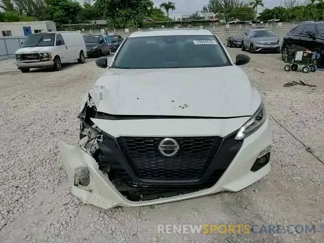 13 Photograph of a damaged car 1N4BL4CV7NN308586 NISSAN ALTIMA 2022