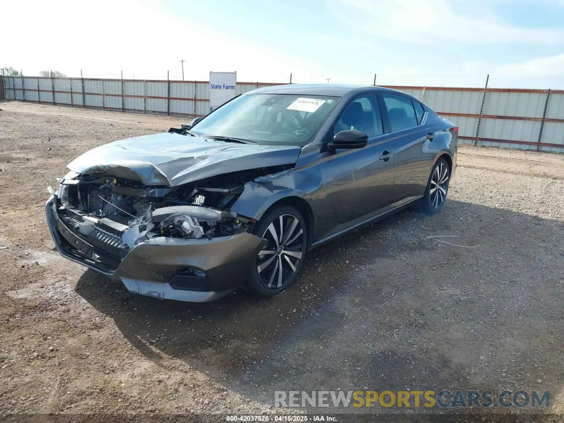 2 Photograph of a damaged car 1N4BL4CV7NN346433 NISSAN ALTIMA 2022