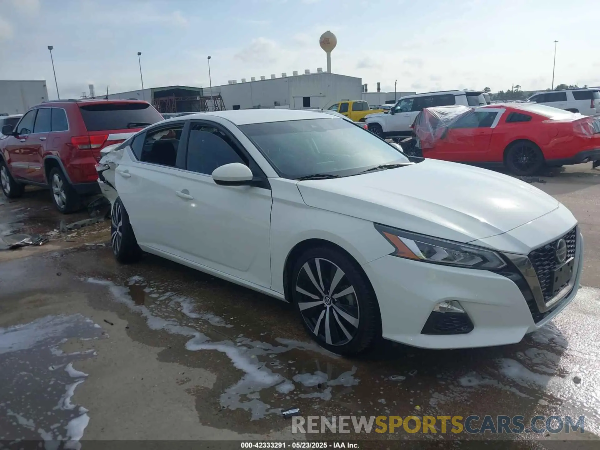 1 Photograph of a damaged car 1N4BL4CV7NN366598 NISSAN ALTIMA 2022