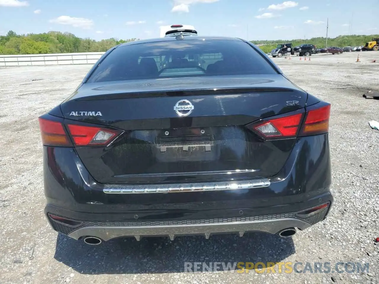 6 Photograph of a damaged car 1N4BL4CV7NN375866 NISSAN ALTIMA 2022