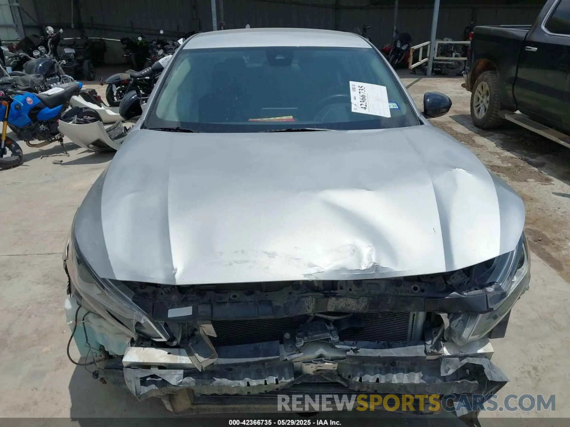 12 Photograph of a damaged car 1N4BL4CV8NN300660 NISSAN ALTIMA 2022