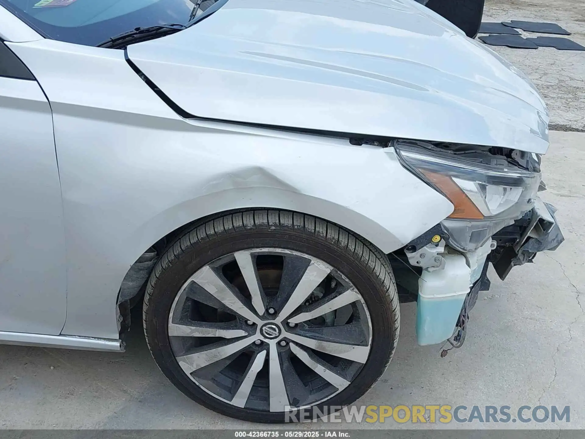 6 Photograph of a damaged car 1N4BL4CV8NN300660 NISSAN ALTIMA 2022