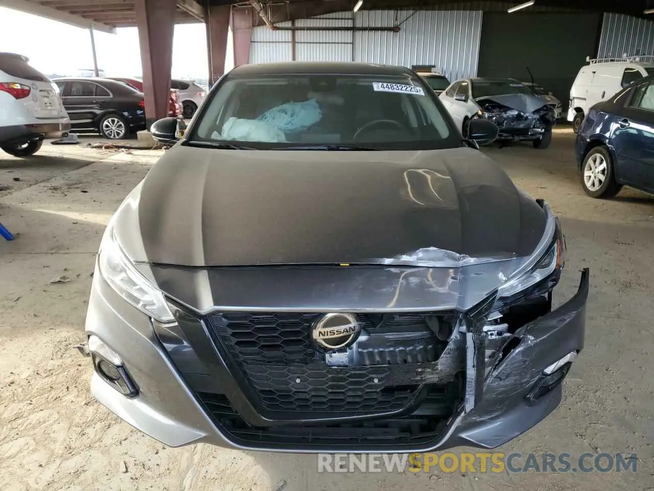 5 Photograph of a damaged car 1N4BL4CV8NN311996 NISSAN ALTIMA 2022