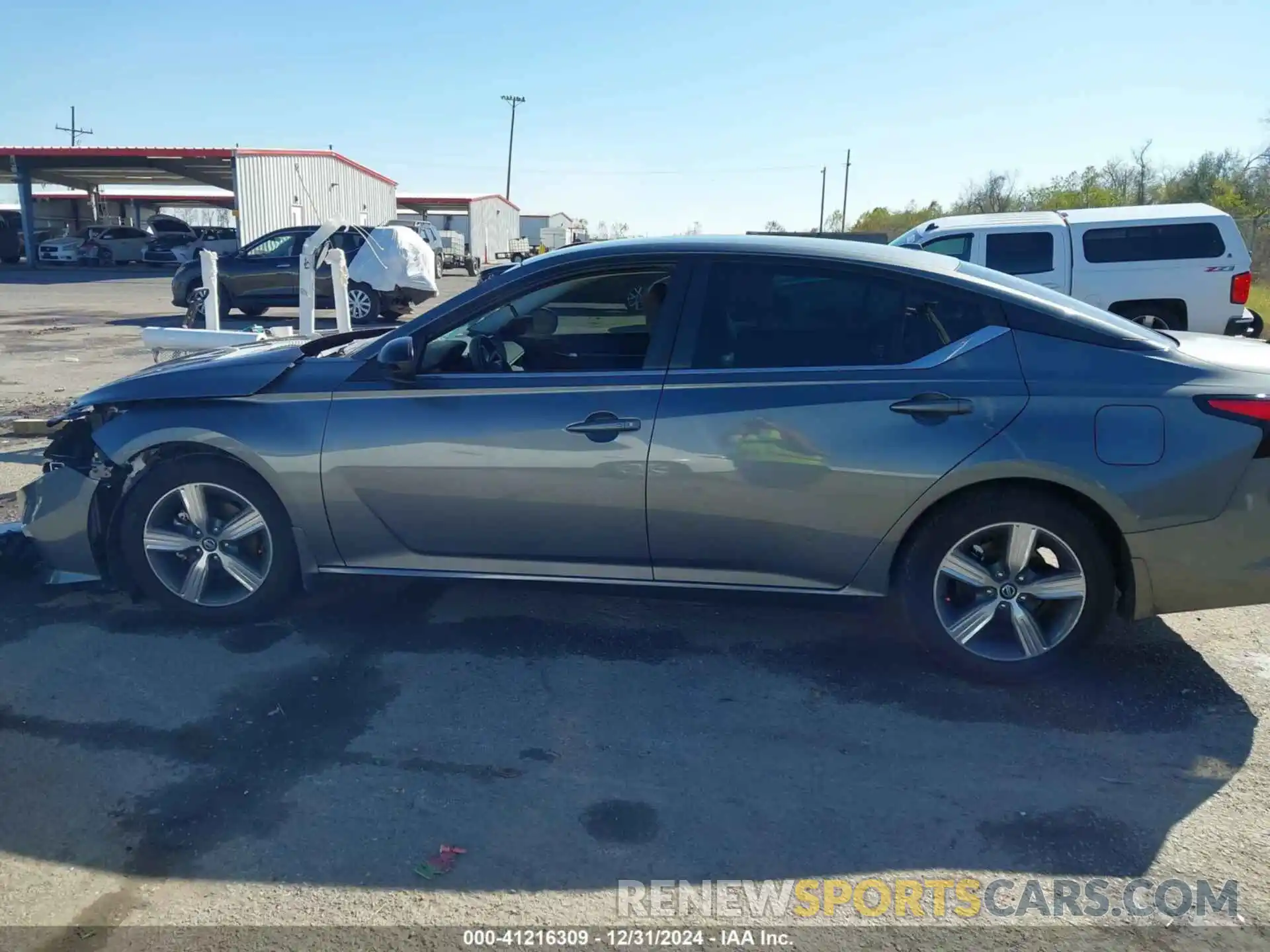 14 Photograph of a damaged car 1N4BL4CV8NN325476 NISSAN ALTIMA 2022