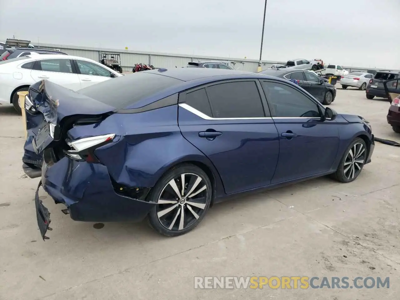 3 Photograph of a damaged car 1N4BL4CV8NN350491 NISSAN ALTIMA 2022