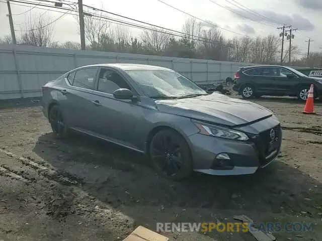 10 Photograph of a damaged car 1N4BL4CV8NN375035 NISSAN ALTIMA 2022