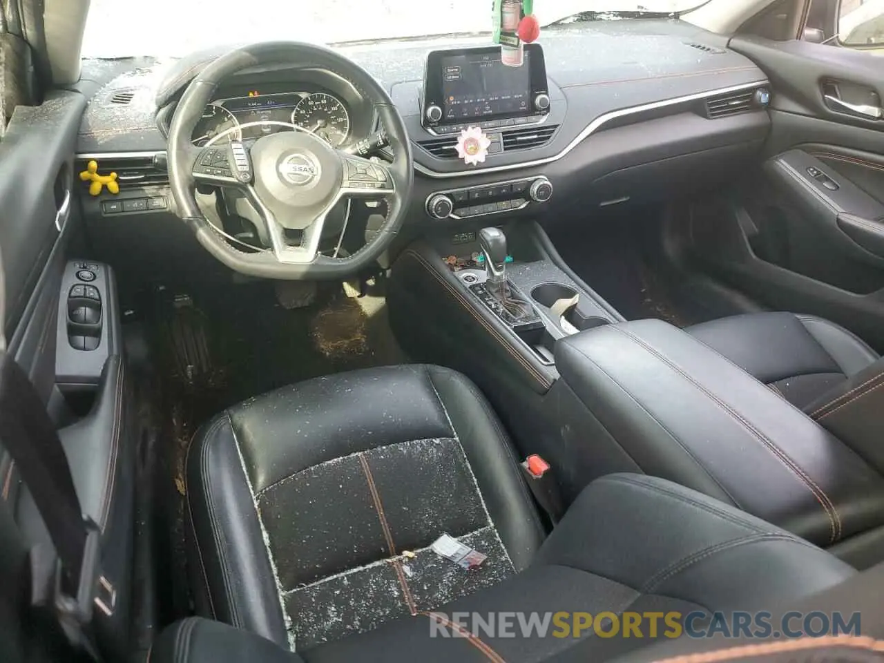 8 Photograph of a damaged car 1N4BL4CV8NN375035 NISSAN ALTIMA 2022