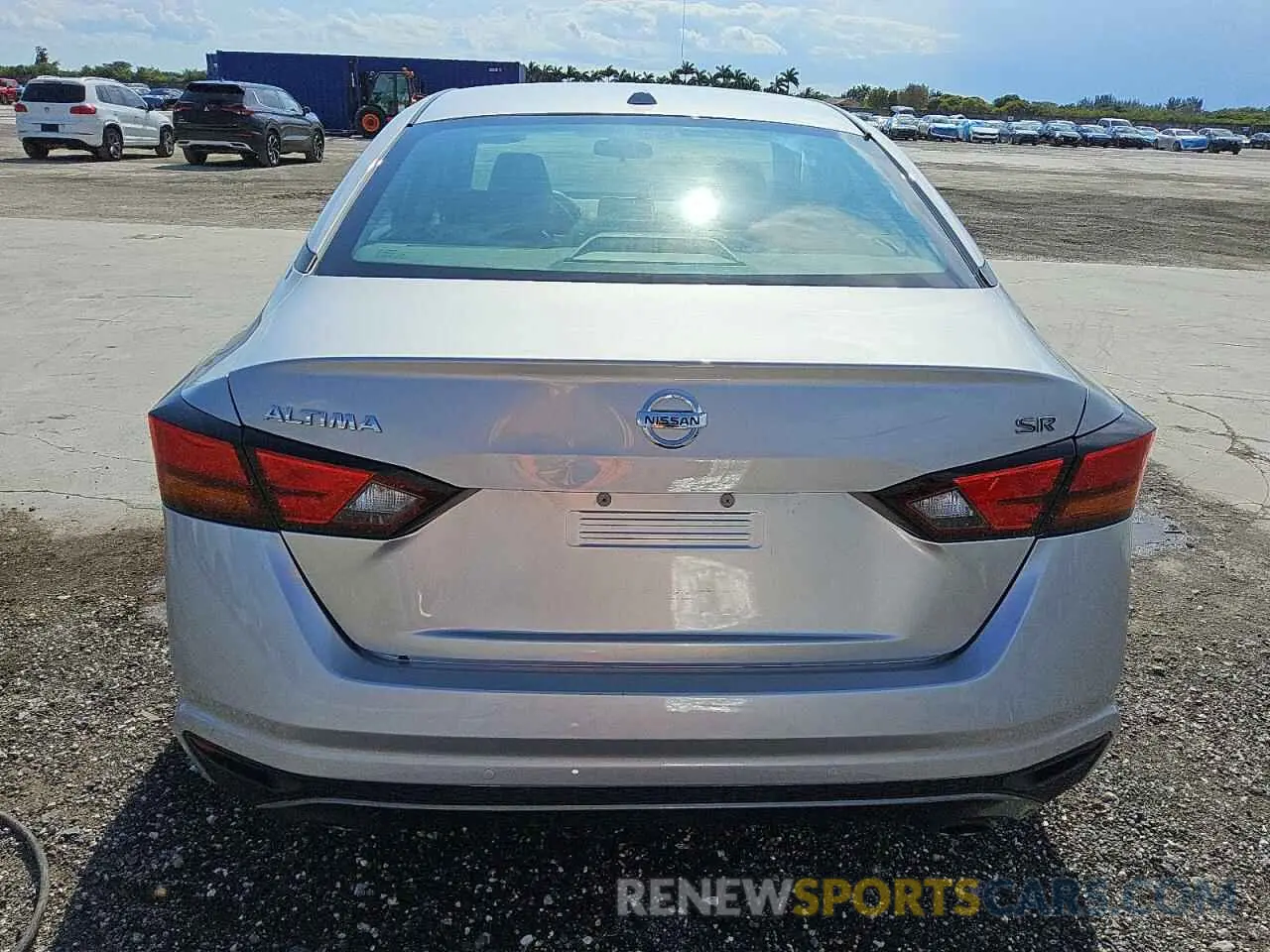 6 Photograph of a damaged car 1N4BL4CV9NN317094 NISSAN ALTIMA 2022
