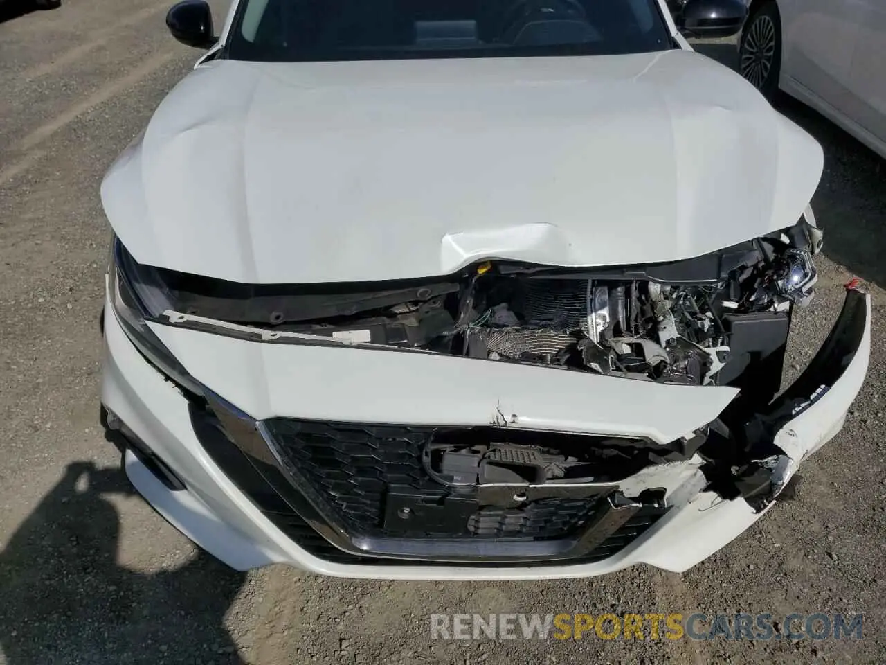 11 Photograph of a damaged car 1N4BL4CV9NN337894 NISSAN ALTIMA 2022