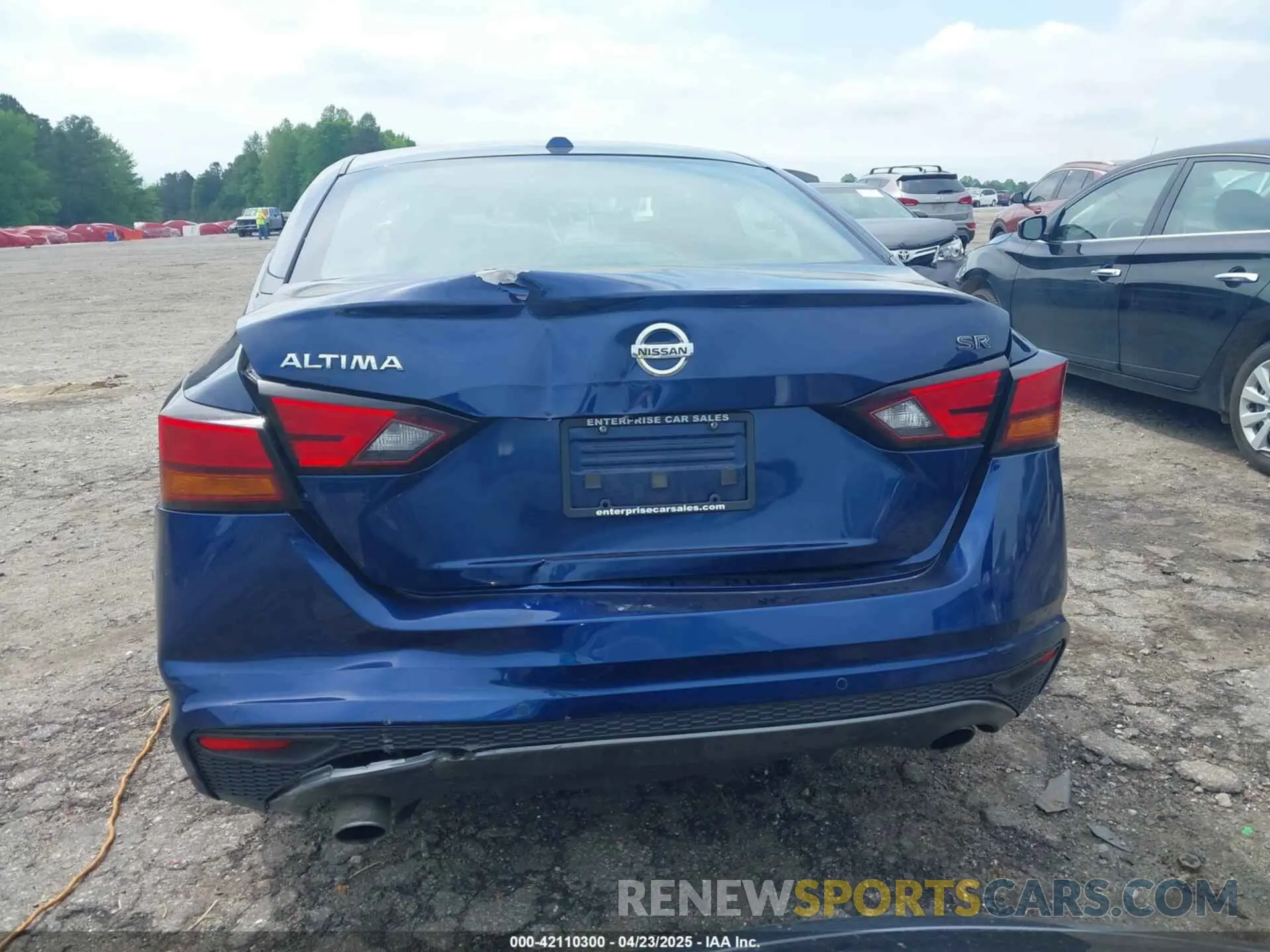 16 Photograph of a damaged car 1N4BL4CV9NN356767 NISSAN ALTIMA 2022