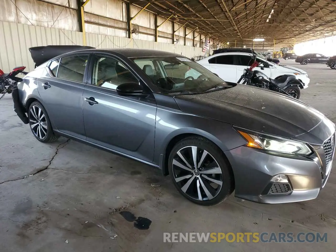 4 Photograph of a damaged car 1N4BL4CV9NN360432 NISSAN ALTIMA 2022