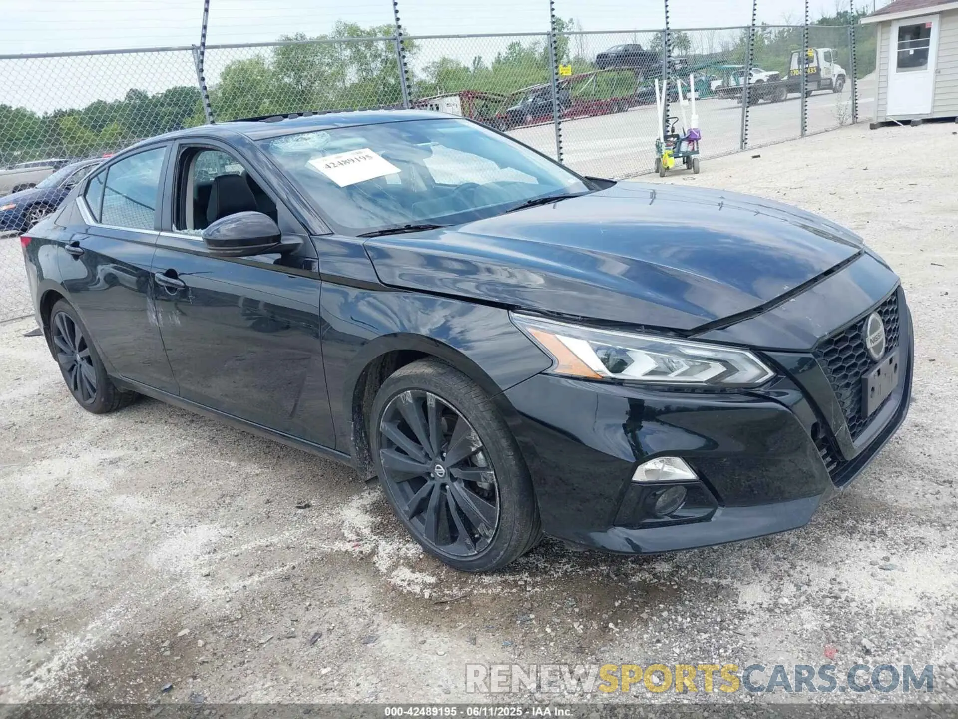 1 Photograph of a damaged car 1N4BL4CV9NN365792 NISSAN ALTIMA 2022
