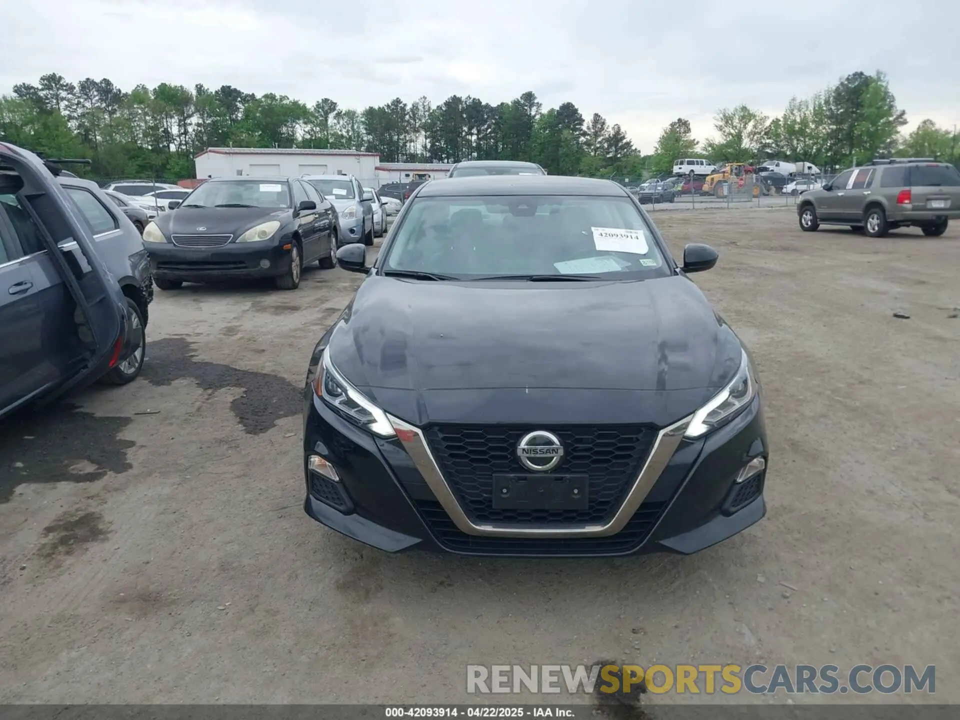 12 Photograph of a damaged car 1N4BL4CV9NN400749 NISSAN ALTIMA 2022