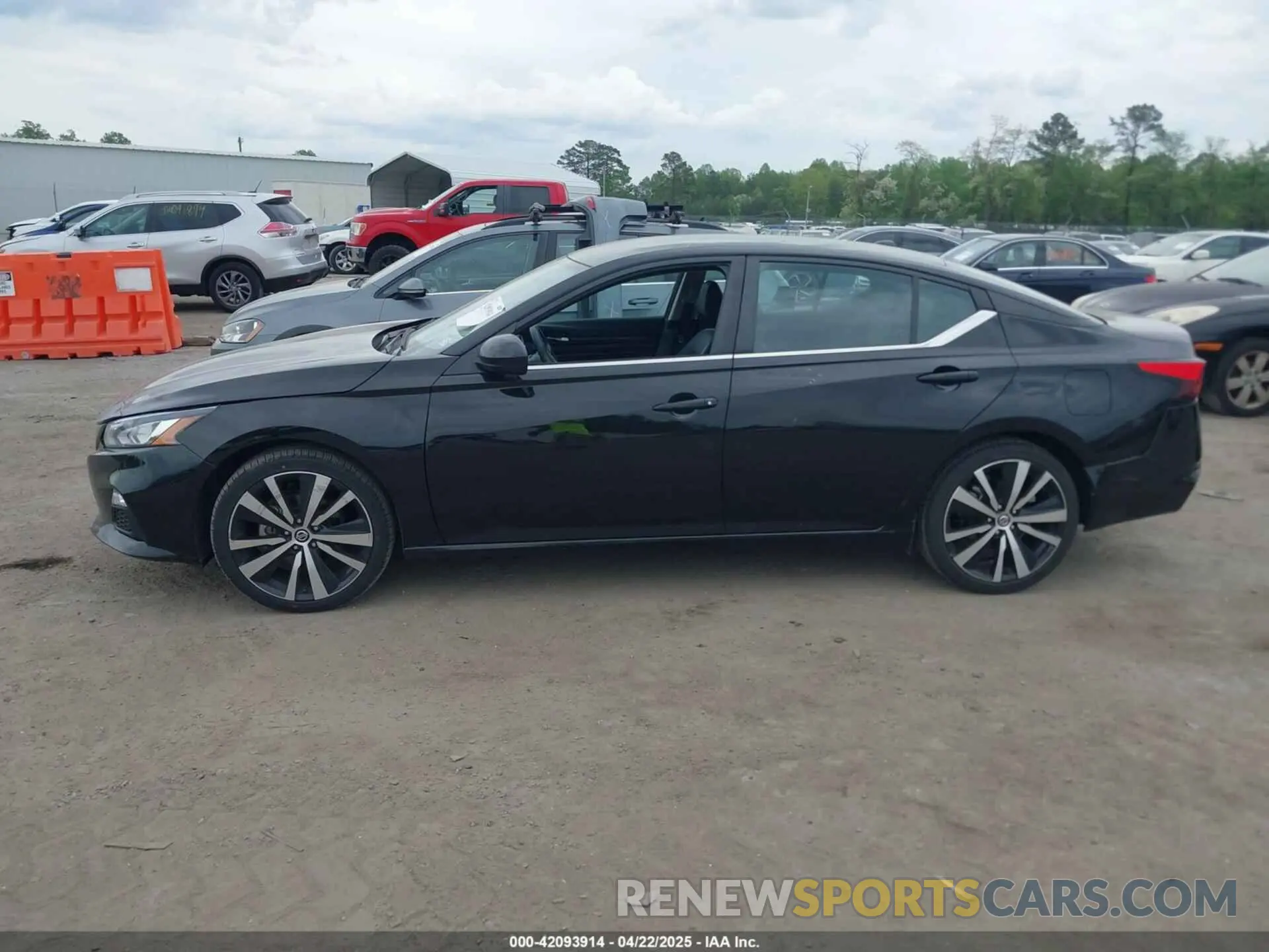 14 Photograph of a damaged car 1N4BL4CV9NN400749 NISSAN ALTIMA 2022