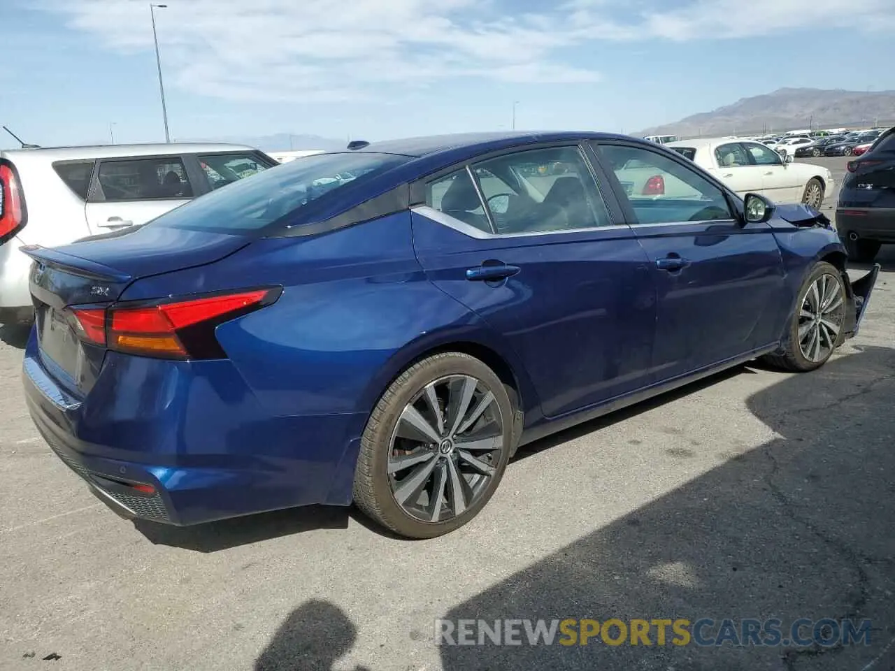 3 Photograph of a damaged car 1N4BL4CV9NN417941 NISSAN ALTIMA 2022