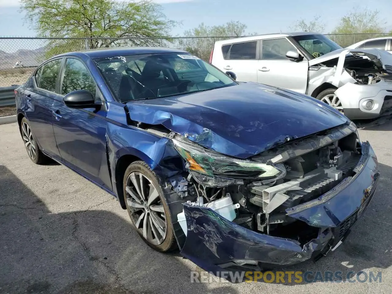 4 Photograph of a damaged car 1N4BL4CV9NN417941 NISSAN ALTIMA 2022