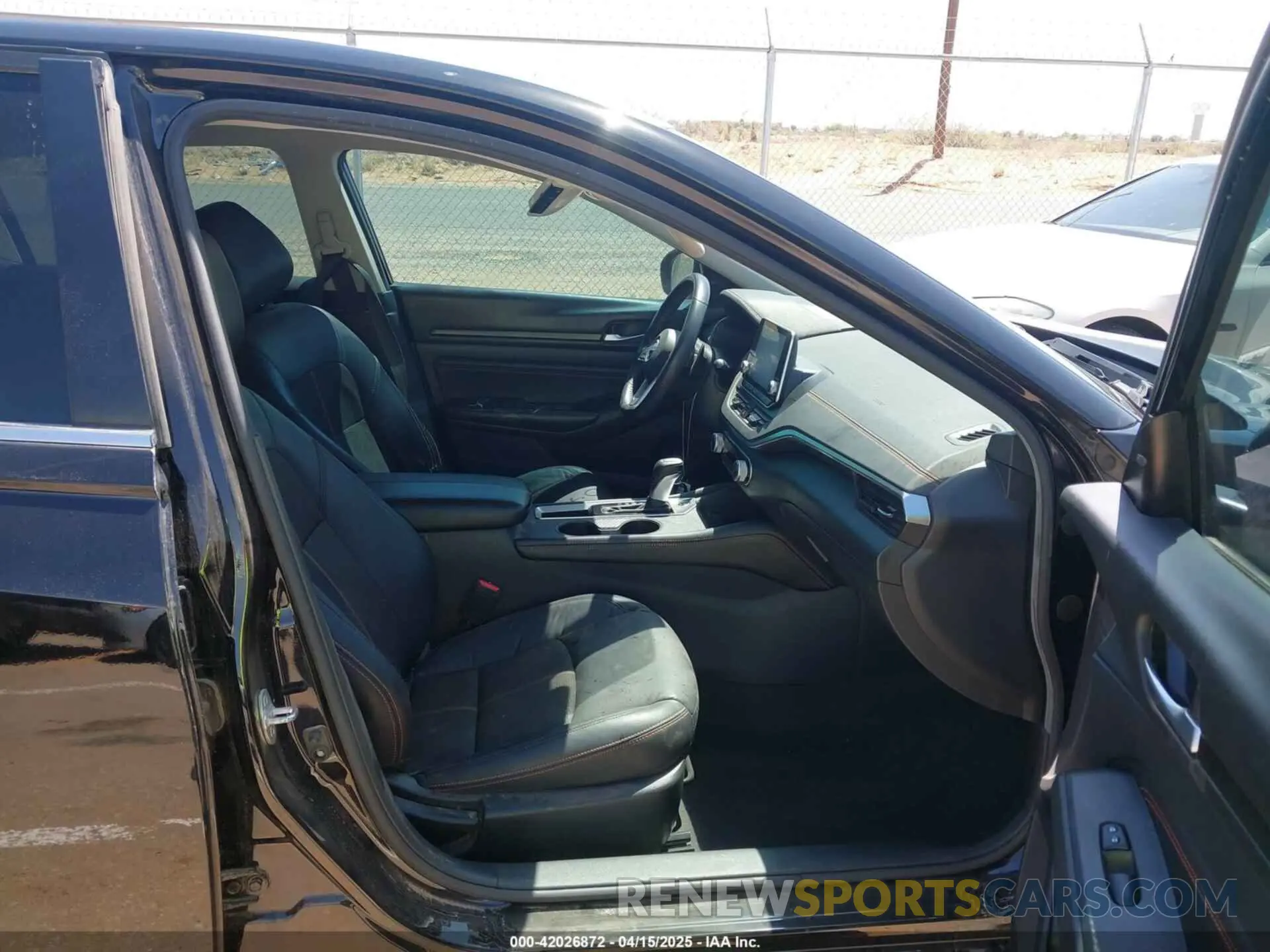 5 Photograph of a damaged car 1N4BL4CVXNN307402 NISSAN ALTIMA 2022