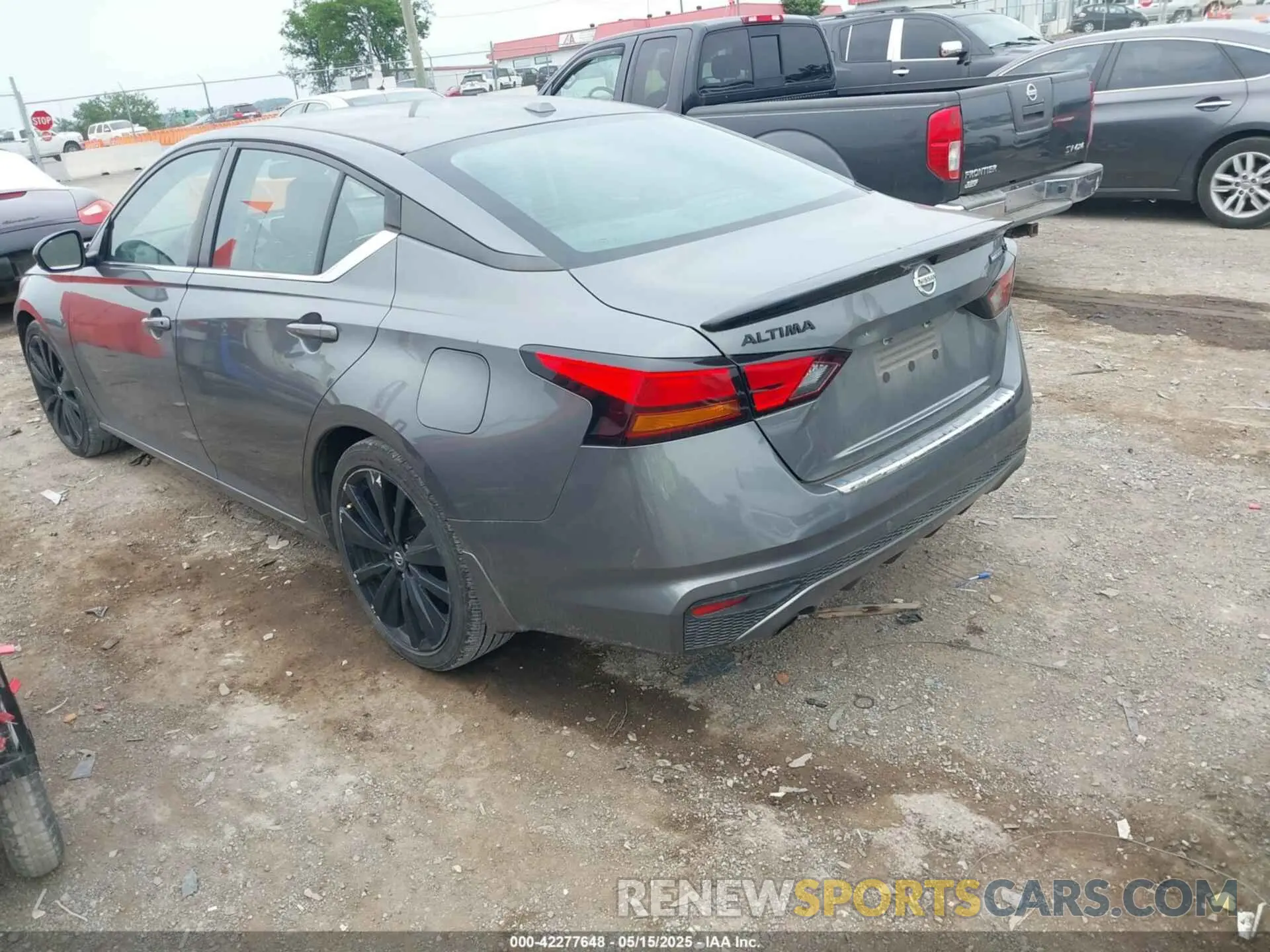 3 Photograph of a damaged car 1N4BL4CVXNN326242 NISSAN ALTIMA 2022
