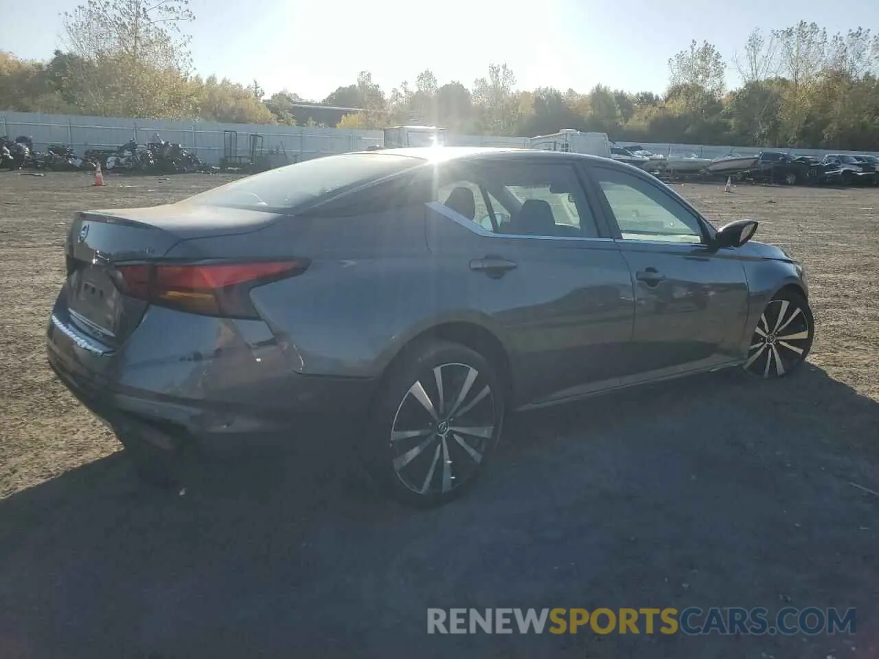 3 Photograph of a damaged car 1N4BL4CVXNN329058 NISSAN ALTIMA 2022