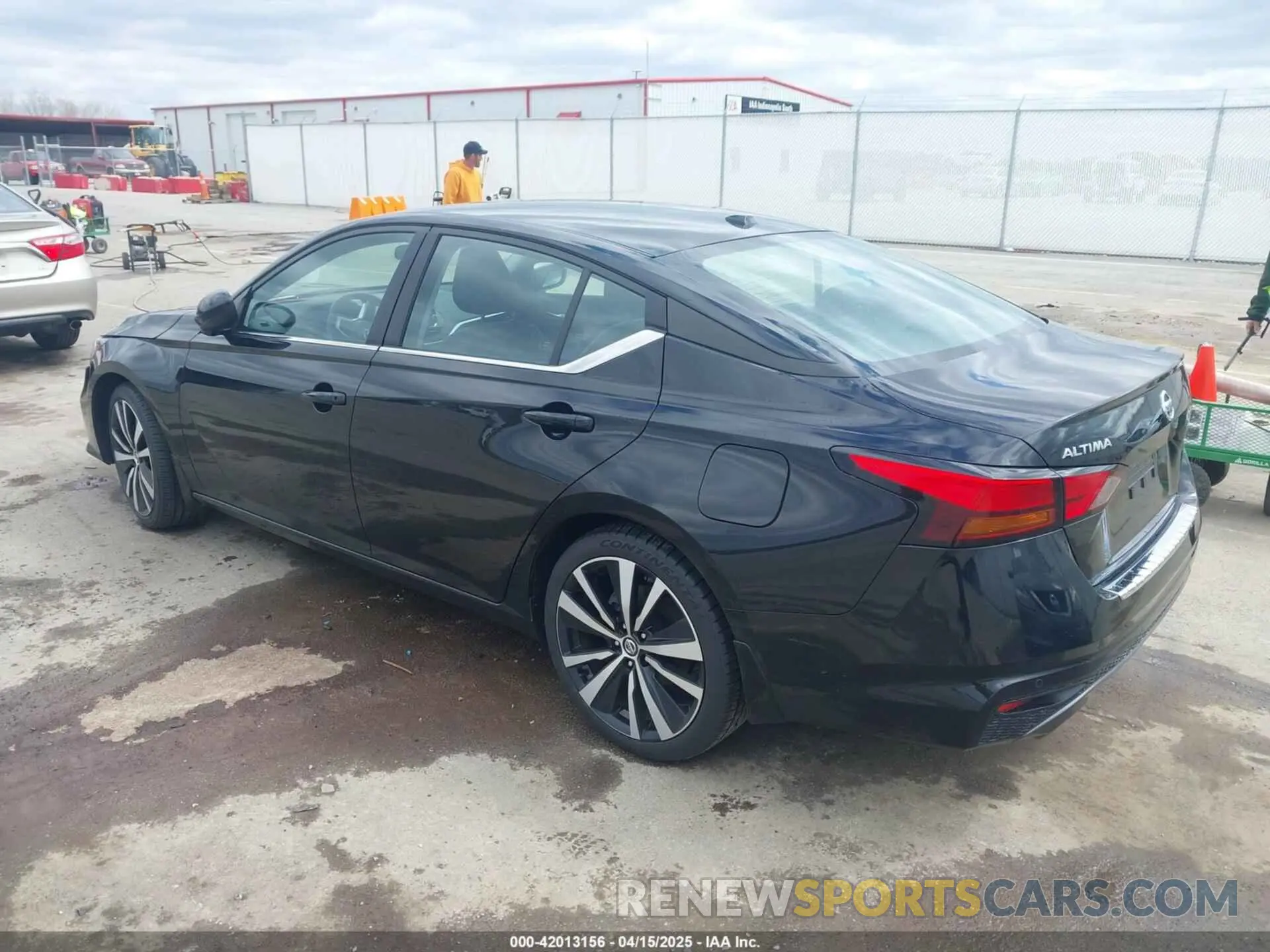 3 Photograph of a damaged car 1N4BL4CVXNN365042 NISSAN ALTIMA 2022