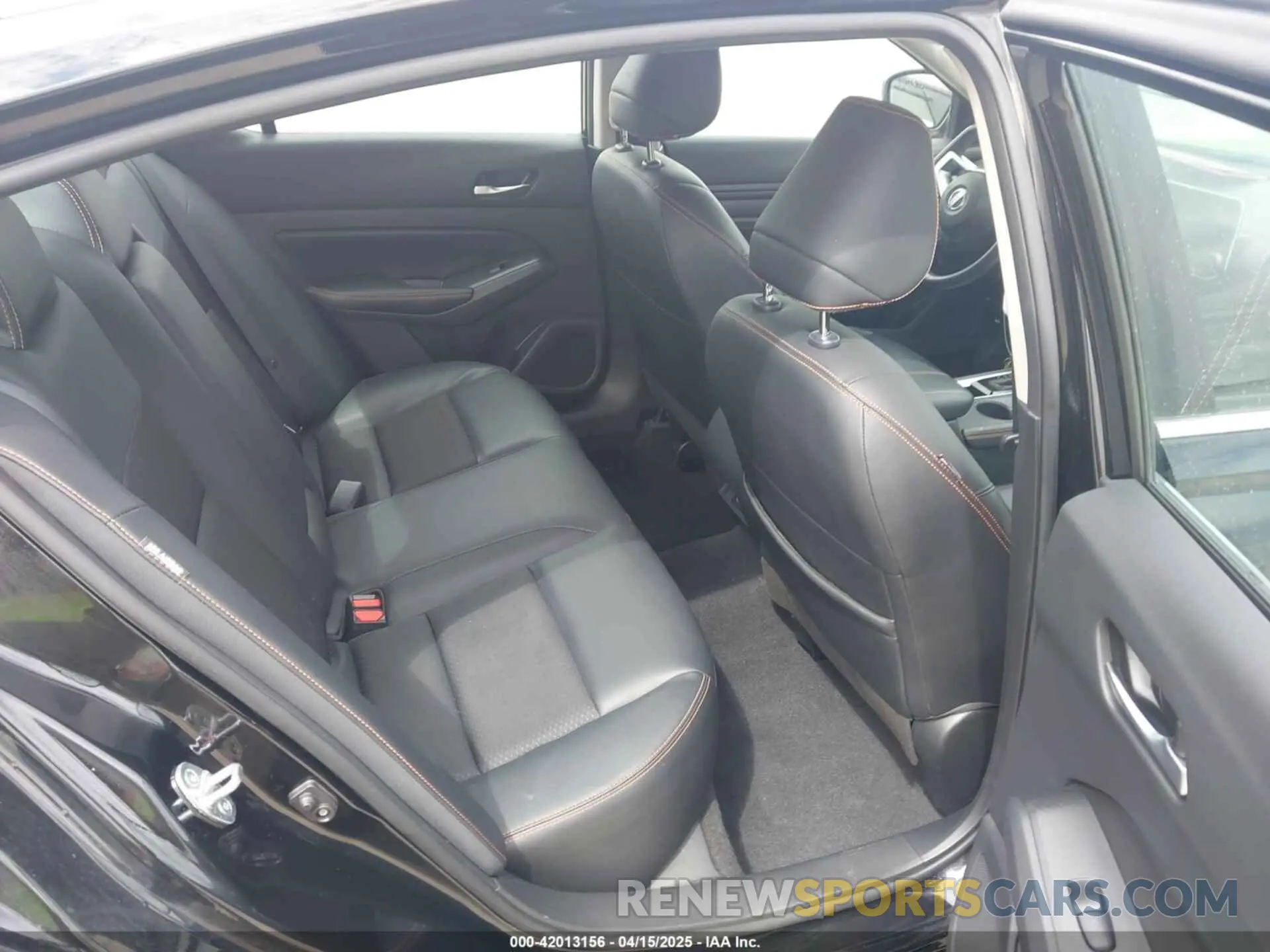 8 Photograph of a damaged car 1N4BL4CVXNN365042 NISSAN ALTIMA 2022