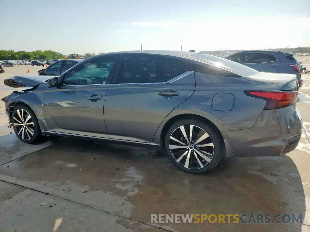 2 Photograph of a damaged car 1N4BL4CVXNN375408 NISSAN ALTIMA 2022