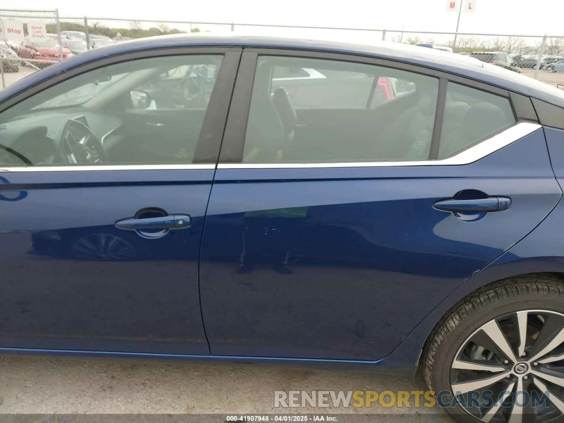 14 Photograph of a damaged car 1N4BL4CW5NN308921 NISSAN ALTIMA 2022