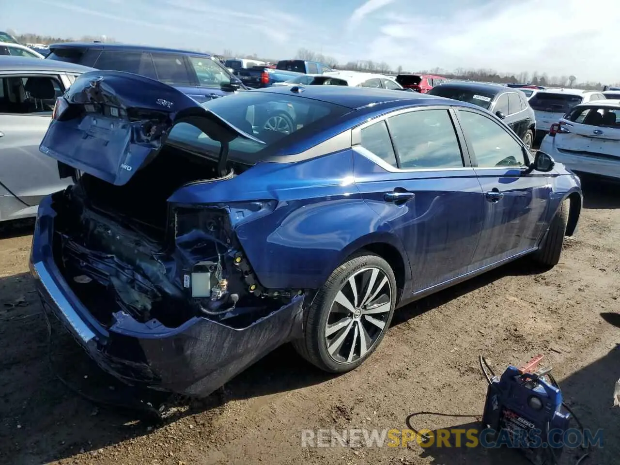 3 Photograph of a damaged car 1N4BL4CW8NN380356 NISSAN ALTIMA 2022