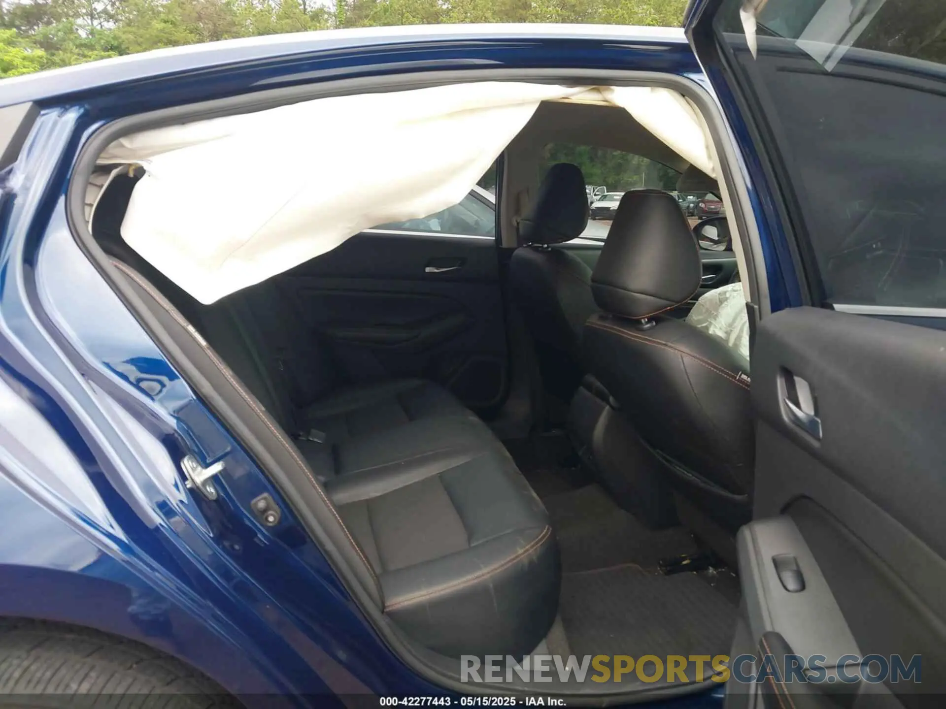 8 Photograph of a damaged car 1N4BL4CW9NN341887 NISSAN ALTIMA 2022