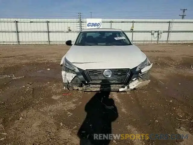 11 Photograph of a damaged car 1N4BL4CWXNN303326 NISSAN ALTIMA 2022
