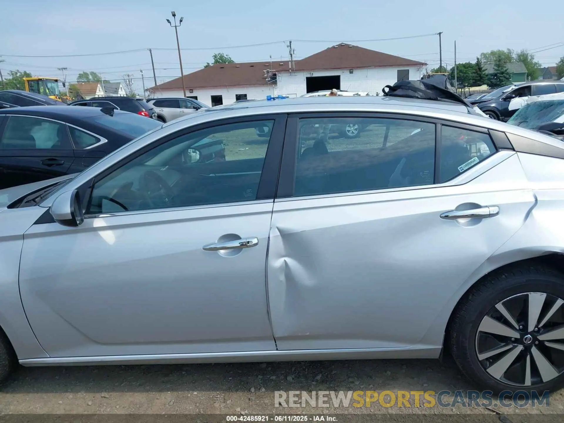 14 Photograph of a damaged car 1N4BL4DV0NN308735 NISSAN ALTIMA 2022