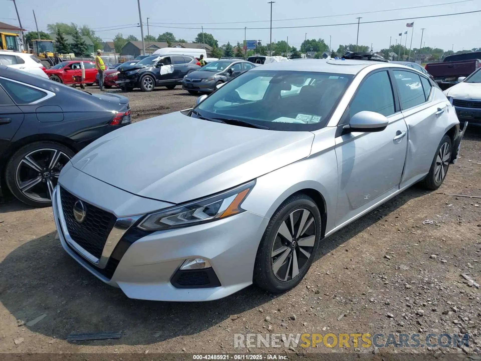2 Photograph of a damaged car 1N4BL4DV0NN308735 NISSAN ALTIMA 2022