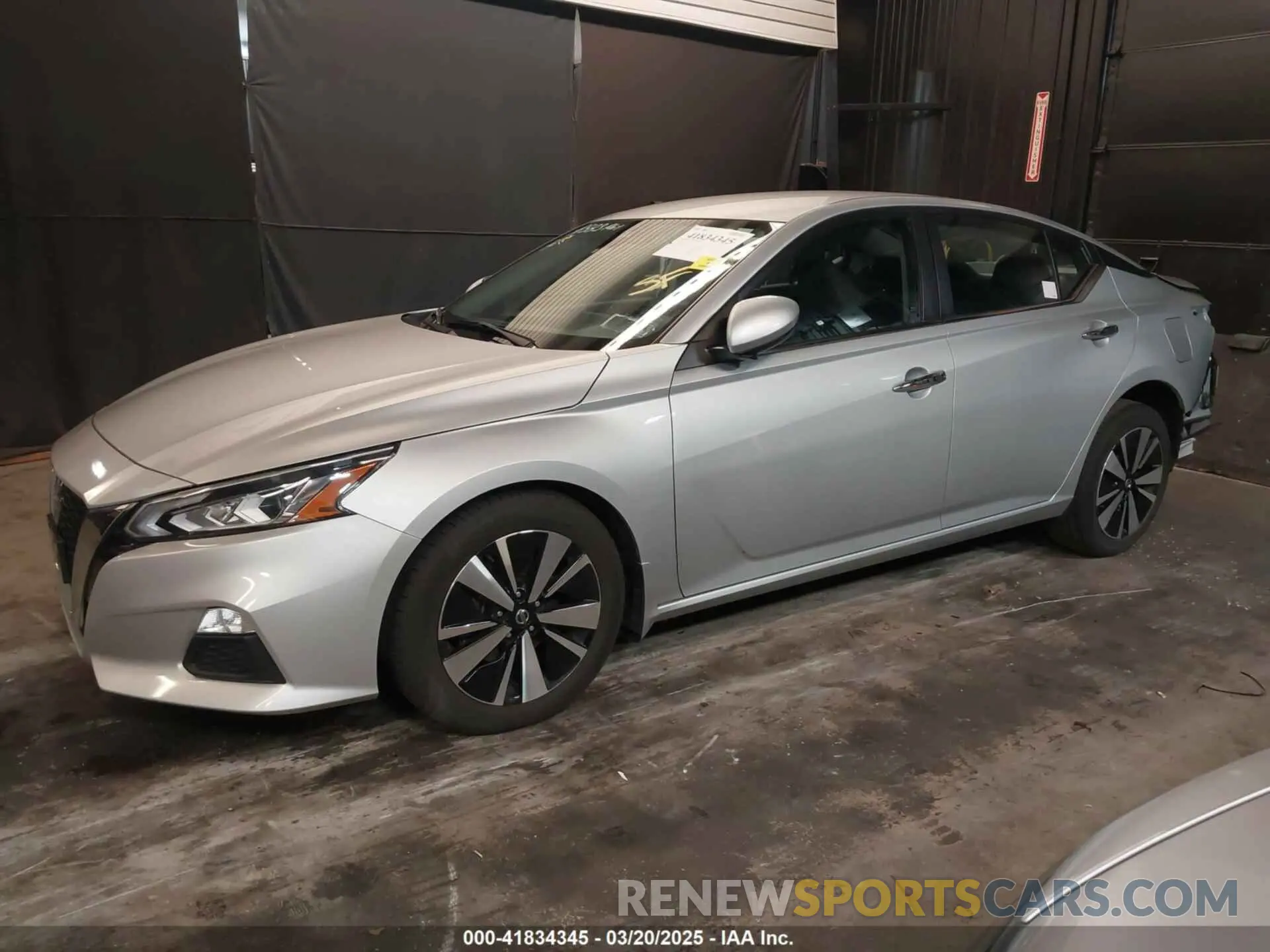 2 Photograph of a damaged car 1N4BL4DV0NN312574 NISSAN ALTIMA 2022