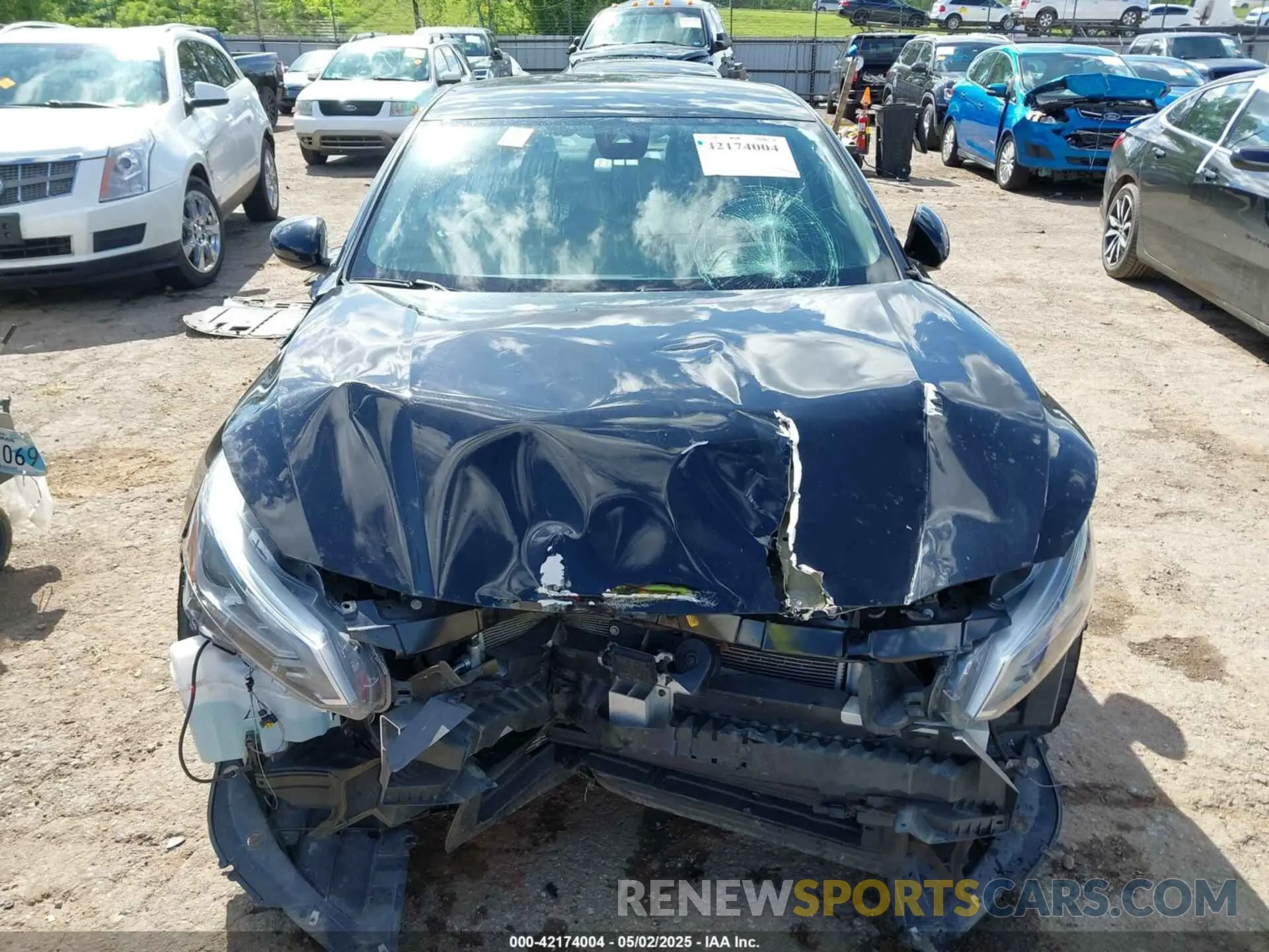 13 Photograph of a damaged car 1N4BL4DV0NN369132 NISSAN ALTIMA 2022