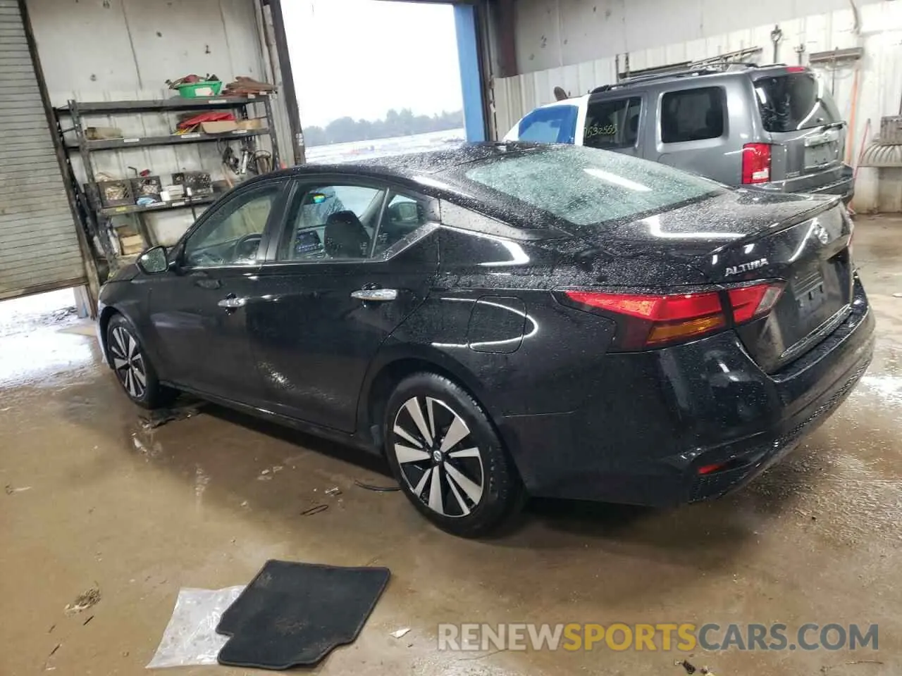2 Photograph of a damaged car 1N4BL4DV0NN370183 NISSAN ALTIMA 2022