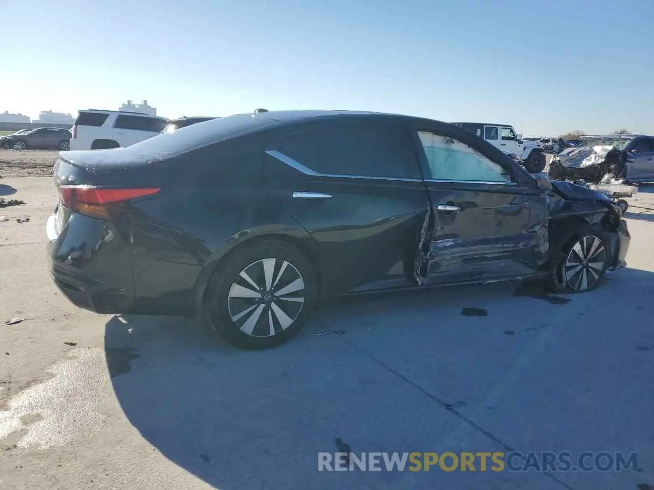 3 Photograph of a damaged car 1N4BL4DV0NN374170 NISSAN ALTIMA 2022